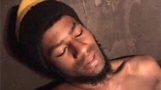 Black Thug Gets A Deep Oral Sex porn video